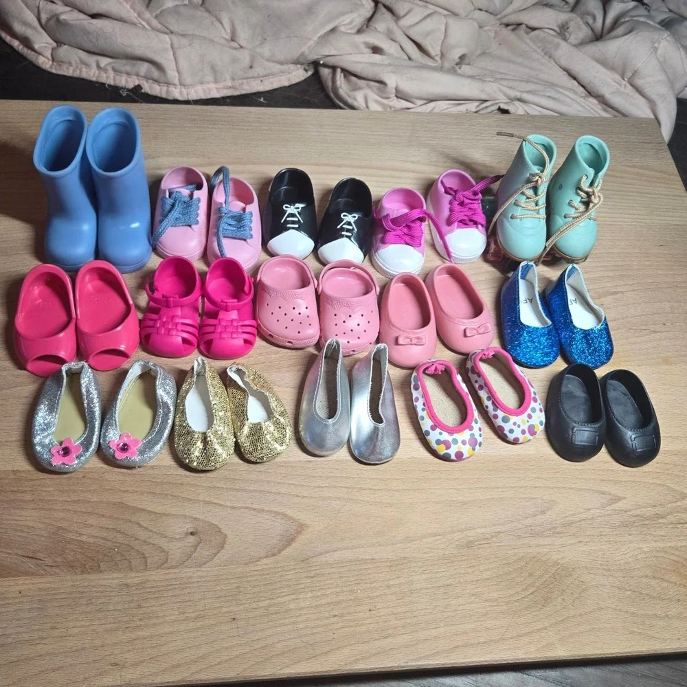 18 Inch Doll Shoe Lot 15 Pairs Roller Skates Rain Boots Clogs Flats Sneakers